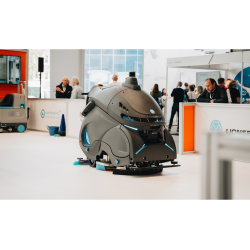 LAVEUSE AUTONOME REX
